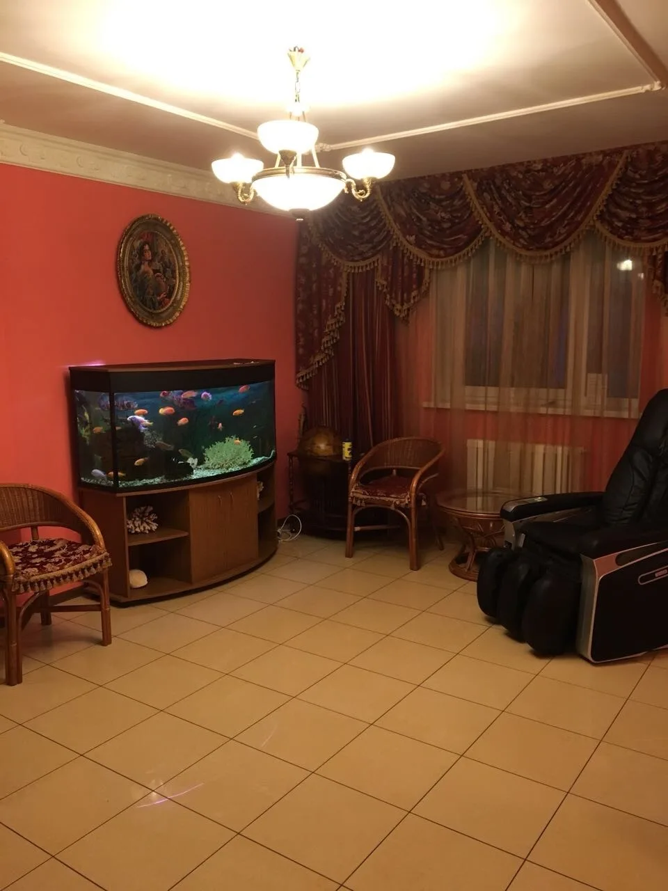 Фотографии внутри